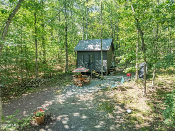 52 Oak Hill Road, Granville, NY 12832