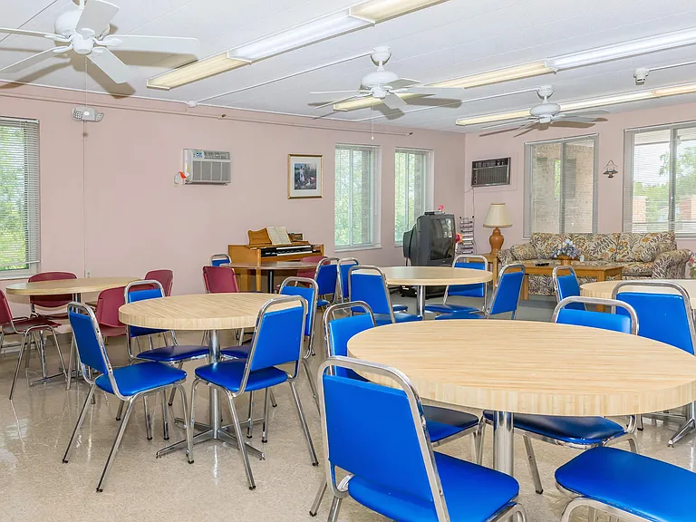 Ridgewood Senior Apartments — Photo 5