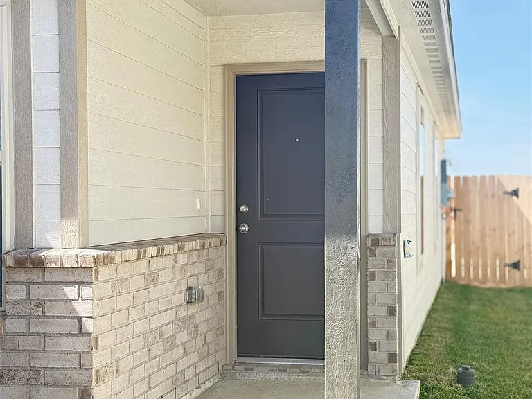 21611 Dessert Lilly Rd — Photo 3