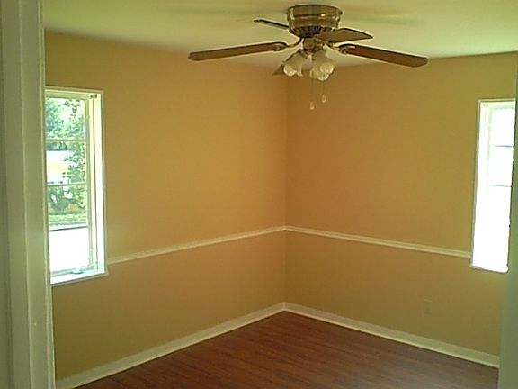 2nd image of 203 Hillside Dr