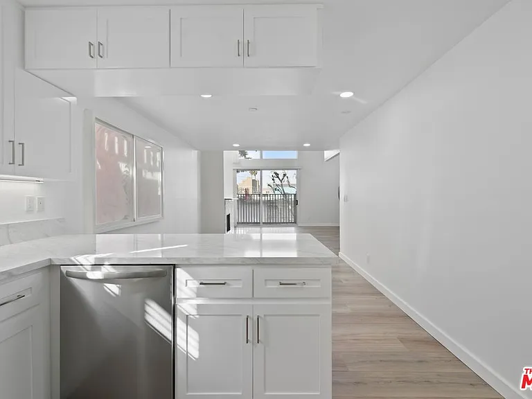122 Buccaneer St #3 — Photo 7