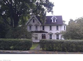 267 Division St, Ansonia, CT 06401