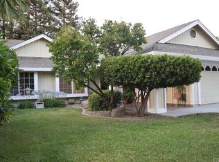 1147 Mirror Lake Dr, Merced, CA 95340