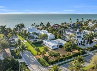 617 Gulf Shore Blvd N, Naples, FL 34102