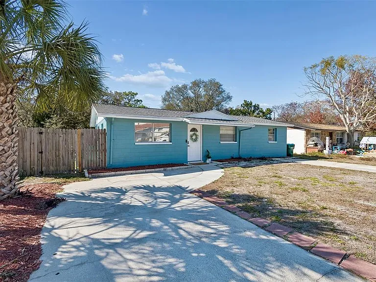 13264 120th Ln N — Photo 66
