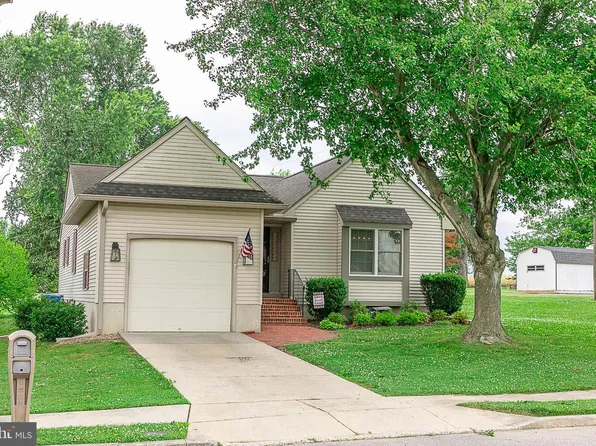3 Blanche St, Woodstown, NJ 08098