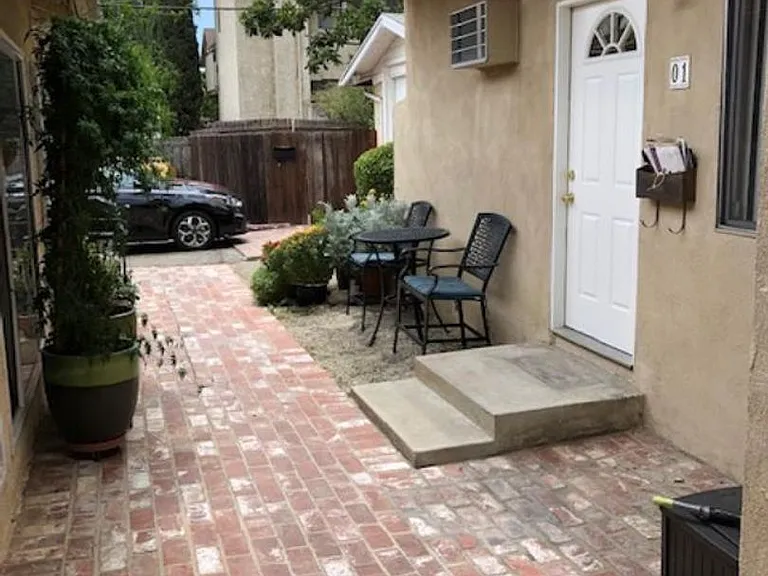 14534 Margate St — Photo 2