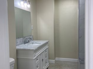 24432 Island Ave, Carson, CA 90745