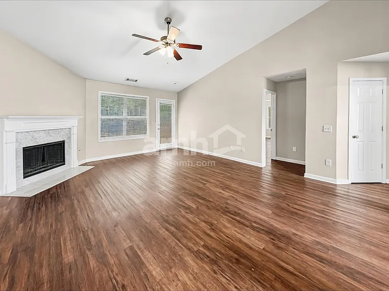 3815 Hawk Tail Dr — Photo 7