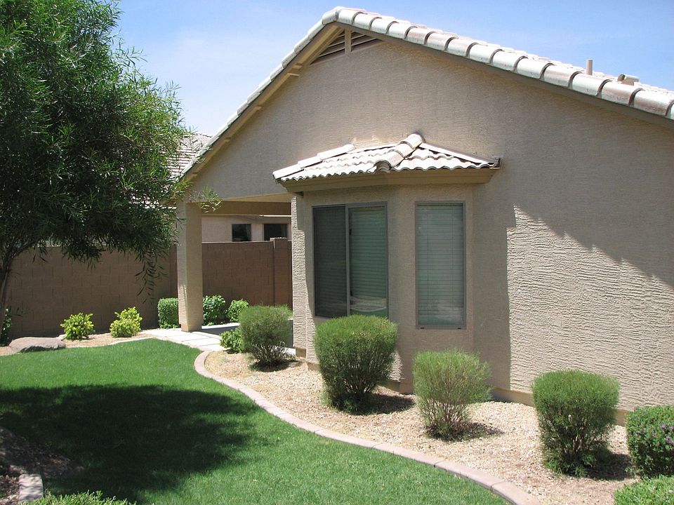 2nd image of 10509 W La Reata Ave