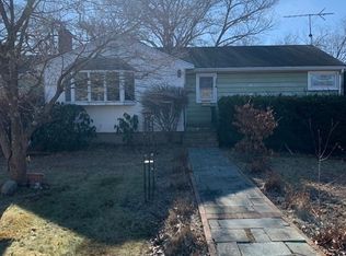 15 Sundin Rd, Weymouth, MA 02188