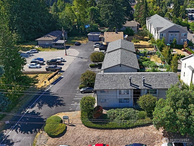 2nd image of 1031 1045 SW 122nd Street