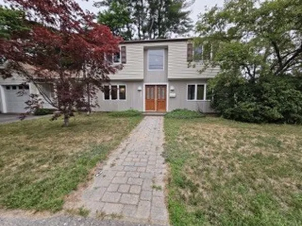 633 Saw Mill Brook Pkwy #1, Newton Center, MA 02459