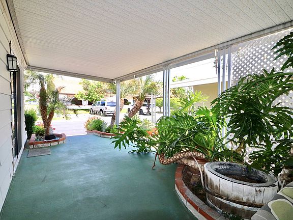 4th image of 2250 N Broadway Spc 51
