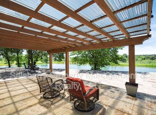 933 Leatherwood Ln, Poolville, TX 76487