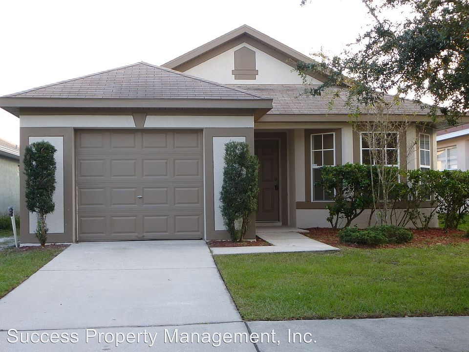1st image of 7521 Oxford Garden Cir