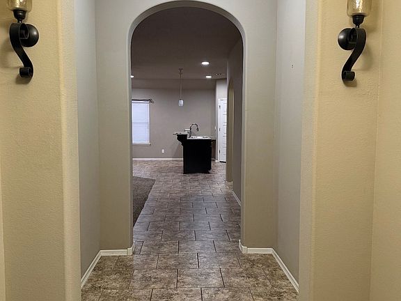 4th image of 11112 N 146th East Ave