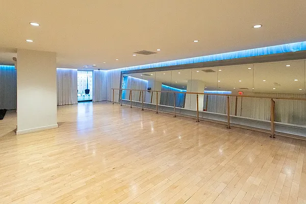 Rented by Douglas Elliman | media 10