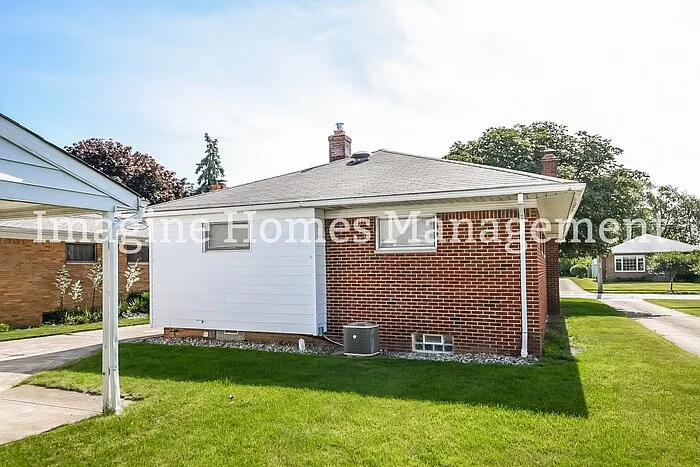 2900 Dale Ave — Photo 13