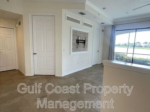 4th image of 11305 Monte Carlo Blvd #102