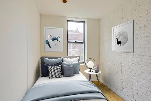 Rented by REAL New York | media 6