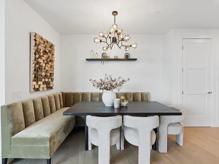 2425 Peachtree Rd NE #607 — Photo 12