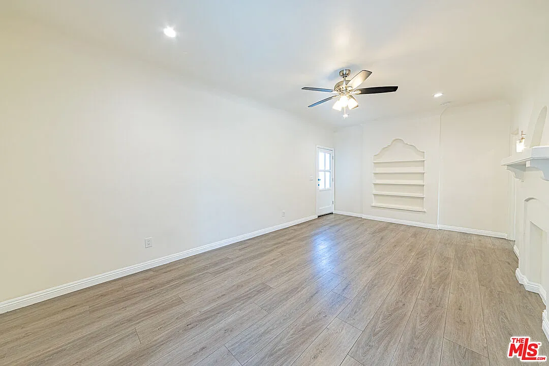 1 bed, 1.0 bath, 710 sqft, $1,800 — Photo 3