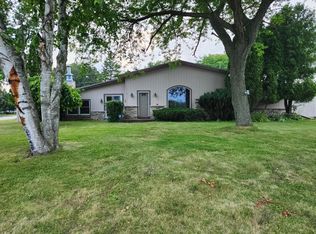 3224 Mueller Rd, Sheboygan, WI 53083