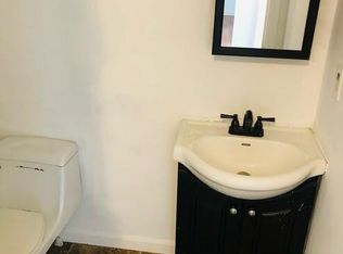 8 Lafayette St #8, Milton, MA 02186