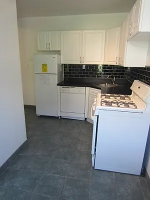 Rented by City Connections Realty | media 17