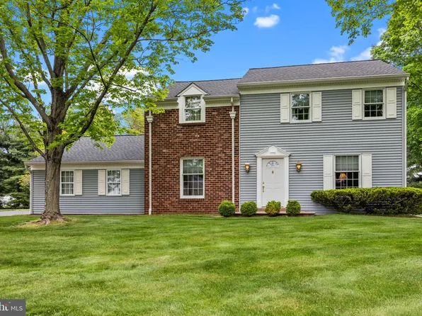 46 Windy Knoll Dr, Richboro, PA 18954