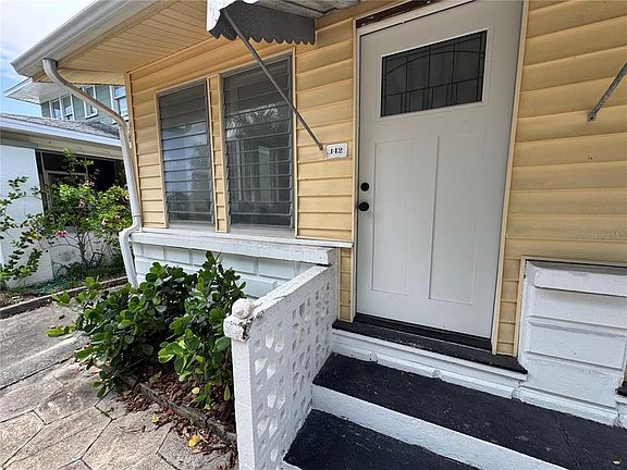 2nd image of 142 6th Ave N #1