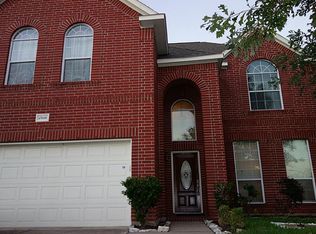 17606 Riata Manor Ln, Cypress, TX 77433