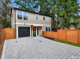 13728 Densmore Ave N, Seattle, WA