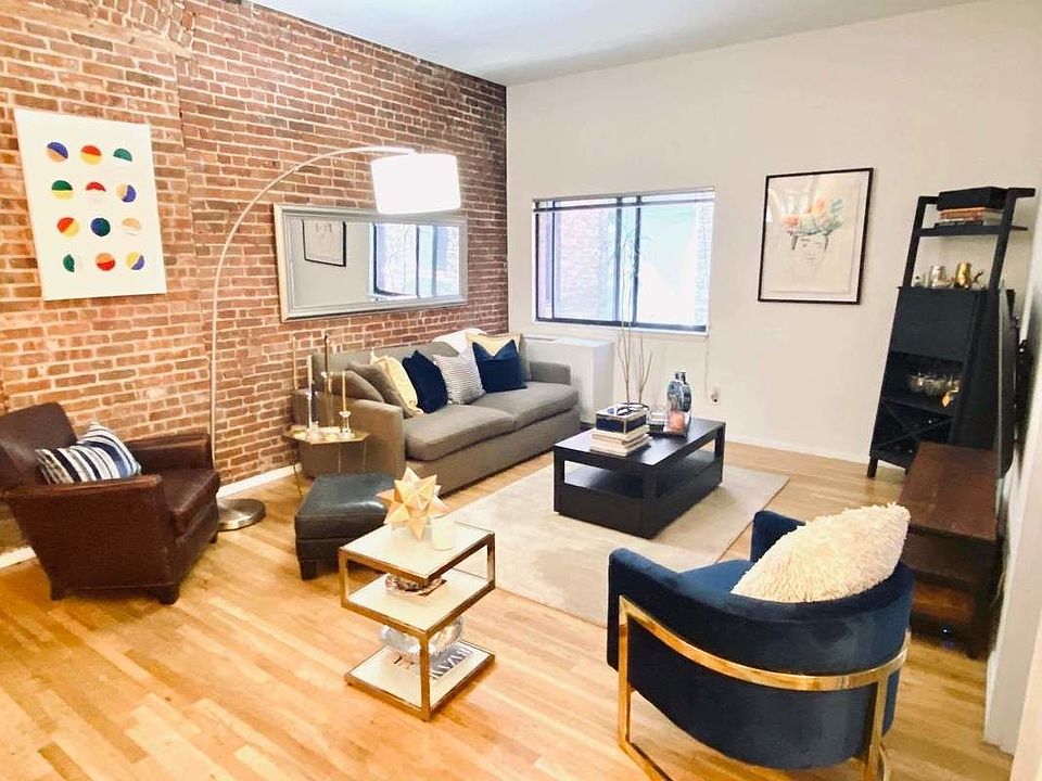 1st image of 110 E 13th St APT 4A