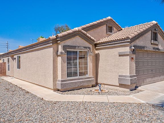 3rd image of 11312 W McCaslin Rose Ln
