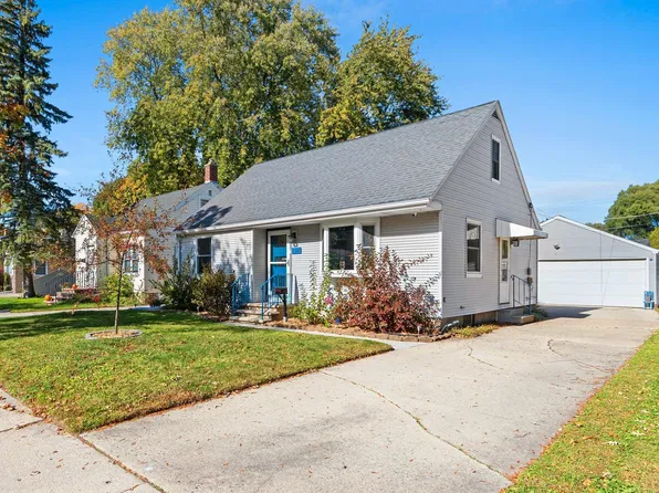 1328 Reed St, Green Bay, WI 54303