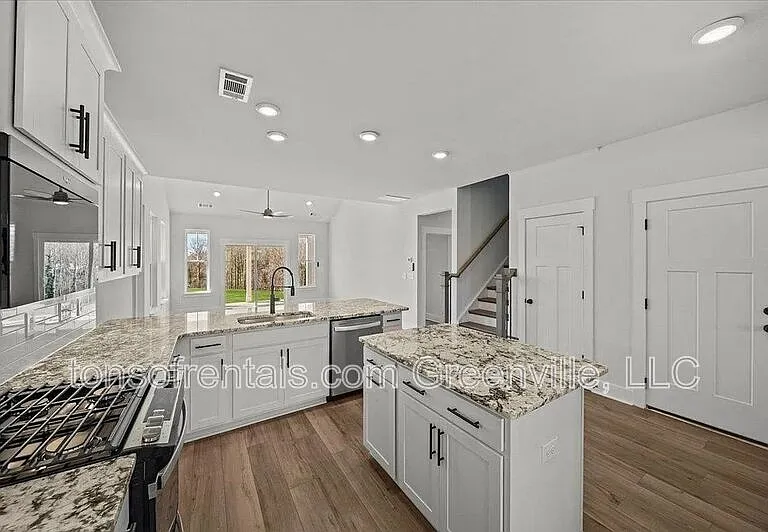 415 Mill Park Way — Photo 6