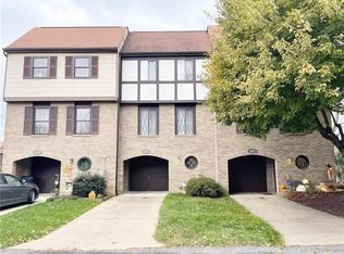 102 Maywood Dr, Bethel Park, PA