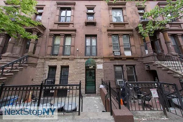 Rented by NextStopNY | media 11