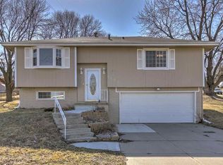 1106 Denver St, Bellevue, NE 68005