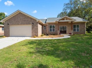 11007 Louis Dr SE, Huntsville, AL 35803