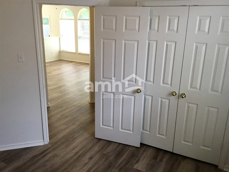 1506 Cheyenne Trl — Photo 13