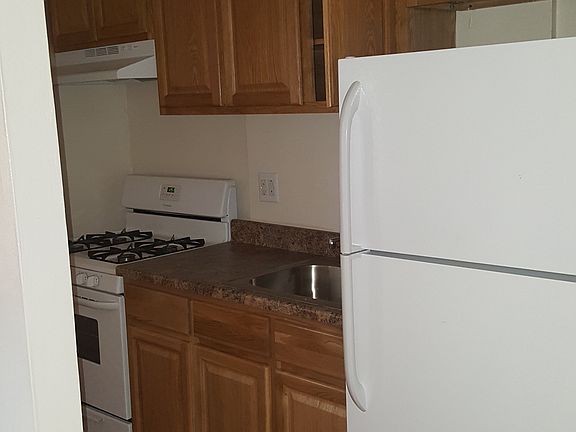 5th image of 3525 Hull Ave