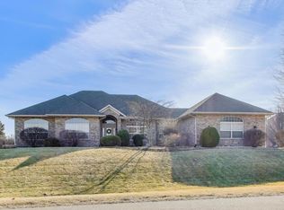 15N866 Meadow Ct, Hampshire, IL 60140