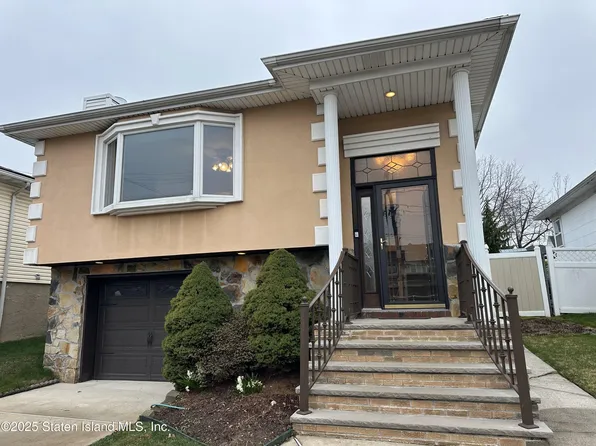 1272 Woodrow Rd, Staten Island, NY 10309
