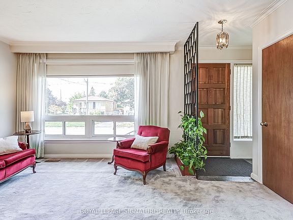 3rd image of 79 Greenock Ave