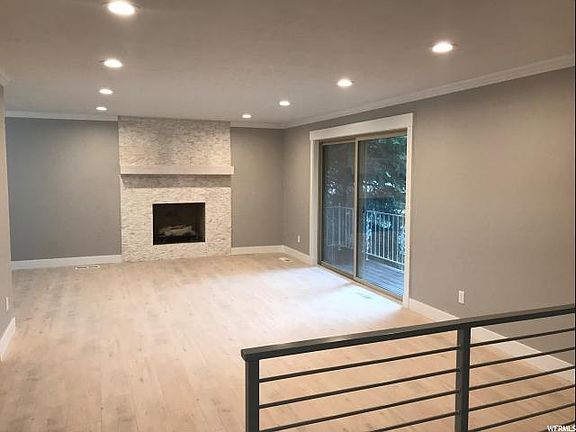5th image of 2747 E Nora Dr