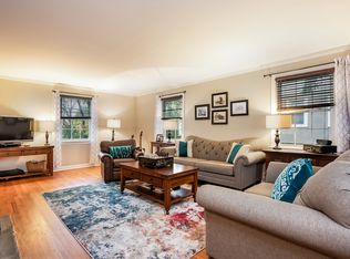 67 Holland Pl, Hartsdale, NY 10530