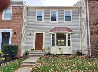 5732 Edgewater Oak Ct, Burke, VA 22015